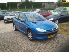 Peugeot 206 - 1.4 Pop' Art met airco /elektrise pakket
