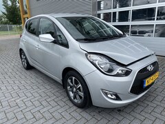 Hyundai ix20 - 1.4i Go Camera Navigatie