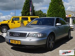 Audi S8 - 4.2 V8 340PK Automaat Youngtimer Skiluik
