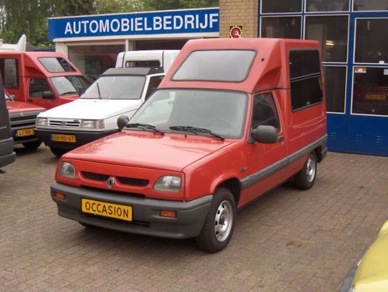risico Vijfde magneet Renault Express Rolstoelauto-Automaat 1994 Benzine - Occasion te koop op  AutoWereld.nl