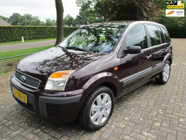 de elite Justitie verzoek Ford Fusion 1.4-16V Cool & Sound +trekh 2009 Benzine - Occasion te koop op  AutoWereld.nl
