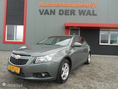 Chevrolet Cruze - 1.8 LT/AIRCO/CRUISECONTROL/NAVIGATIE