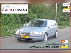 Volvo V70 - 2.4 Comfort Line LPG-G3 AUTOMAAT/CLIMA YOUNGTIMER