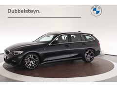 BMW 3-serie Touring - 320i | M-pakket | 19"inch | Camera | DAB | Hifi | Sportstoel | PDC V+A | Live Cockpit Prof