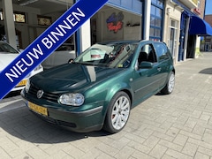 Volkswagen Golf - 1.6-16V Trendline