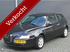 Alfa Romeo 147 - 1.9 JTD - 2004 NIEUWE APK BOSE soundsysteem