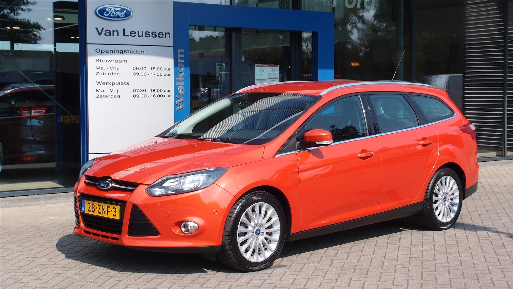 ford-focus-wagon-1-6-150pk-titanium-trekhaak-navi-pdc.jpg