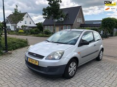 Ford Fiesta - 1.3-8V Style | Airco APK 5-2021 |
