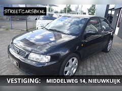 Audi A3 - 1.9 TDI Attraction Airco Clima