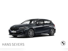 BMW 1-serie - 5-deurs M135i xDrive Executive Edition (Productieplaats beschikbaar)