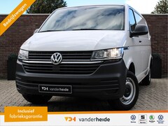Volkswagen Transporter - T6.1 2.0 TDI L2H1 150PK Parkeerhulp achter, bijrijdersbank, Airco, diefstalalarm