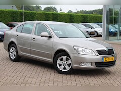 Skoda Octavia - 1.2 105pk TSI Ambition Business Line / Navigatie / Parkeerhulp achter / Cruise Control / R