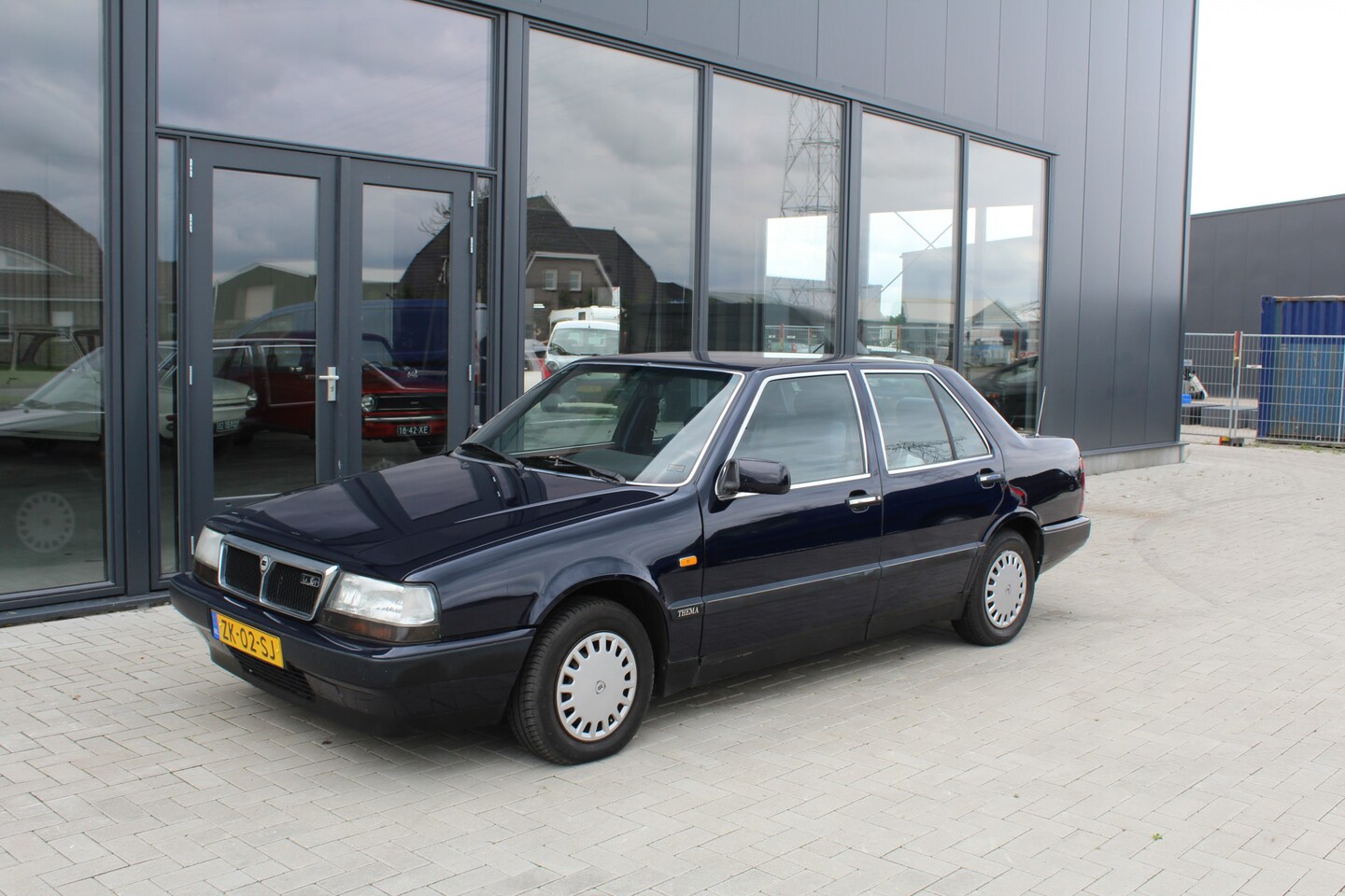 lancia-thema-2-0-16v-i-e-origineel-nederlands-nap-volledige-historie.jpg