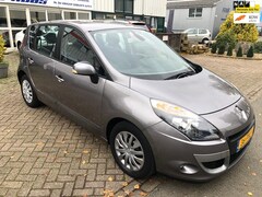 Renault Scénic - 2.0 Expression Automaat, Navi, 135129 KM