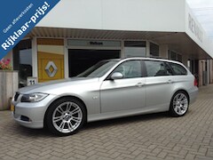 BMW 3-serie Touring - 320d Executive RIJKLAAR