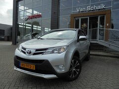 Toyota RAV4 - 2.0 Style 4WD AUTOMAAT, Lederen bekleding, Navigat ie, NL-auto