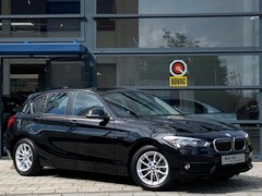 BMW 1-serie - 116i Turbo 5 Deurs / Airco / 16" LM Velgen / Park Sensors / 31000 KM / 1 Eigenaar
