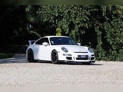 Porsche 911 - 3.6 GT3