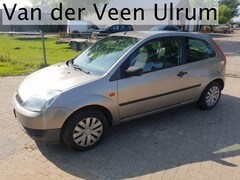 Ford Fiesta - 1.3 Core nieuwe apk