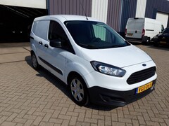 Ford Transit Courier - 1.0 Trend