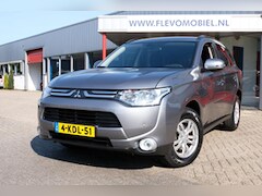 Mitsubishi Outlander - 2.0 Intense 150pk Automaat -1600kg Trekgewicht