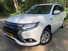 Mitsubishi Outlander - 2.0 PHEV Business Edition|NAVI|KM NAP|