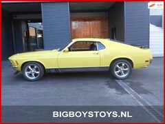 Ford Mustang - USA MACH 1