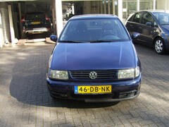 Volkswagen Polo - VW POLO 14 44 KW ATLETICO