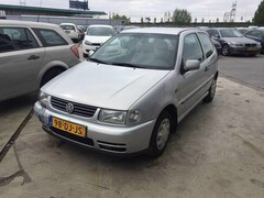 Volkswagen Polo - 1.4