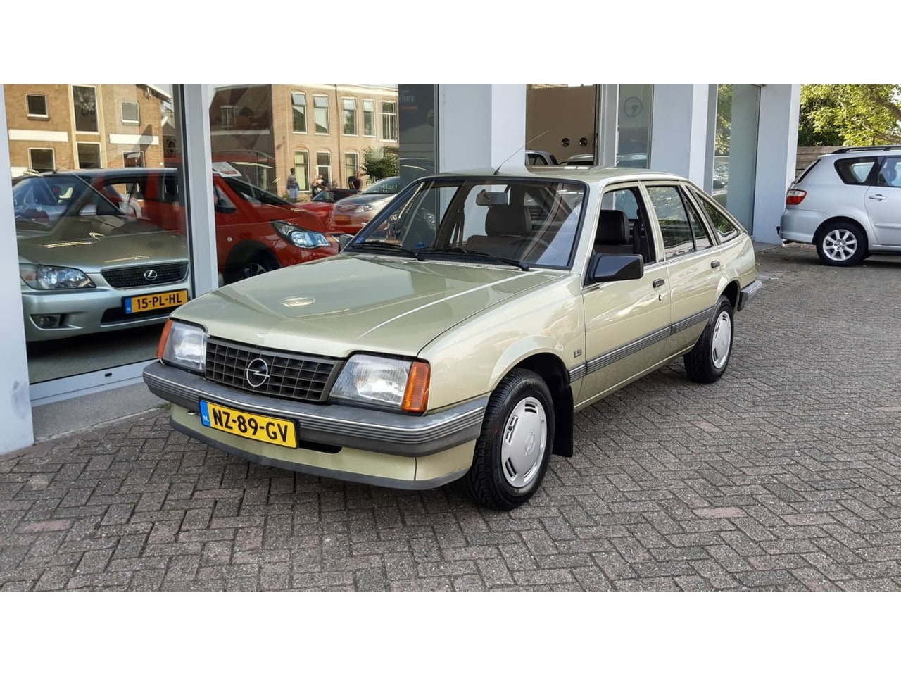 opel-ascona-1-6s-ls.jpg