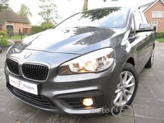 BMW 2-serie Active Tourer - 218i Automaat 100kW Climatronic+PDC+Cruise control