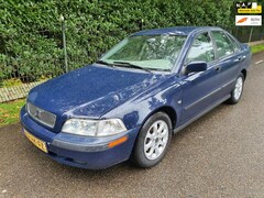 Volvo S40 - 1.8