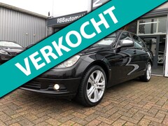 Mercedes-Benz C-klasse - 180 K automaat navigatie climate controle cruise controle lm-velgen electrische pakket pdc