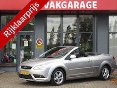 Ford Focus Coupé-Cabriolet - | 2e part.eigenaar| Topstaat| 1.6-16V Trend | CLIMA-AIRCO | CRUISE CONTROL | PARKEERCAMERA