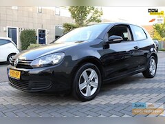 Volkswagen Golf - 1.6 Trendline / NAP / Airco / Weinig kms