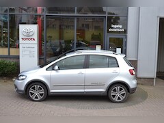 Volkswagen Golf - 1.4 TSI Cross