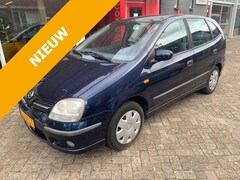 Nissan Almera Tino - 1.8