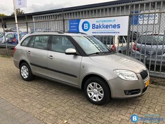Skoda Fabia Combi - 1.6 16V Ambiente|Airco|Cruise|NAP