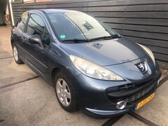 Peugeot 207 - AIRCO-NIEUWE APK