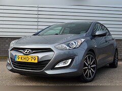 Hyundai i30 - 1.4i i-Motion Business RIJKLAAR PRIJS-GARANTIE Airco CV Electr ramen Led dag rijverlichtin