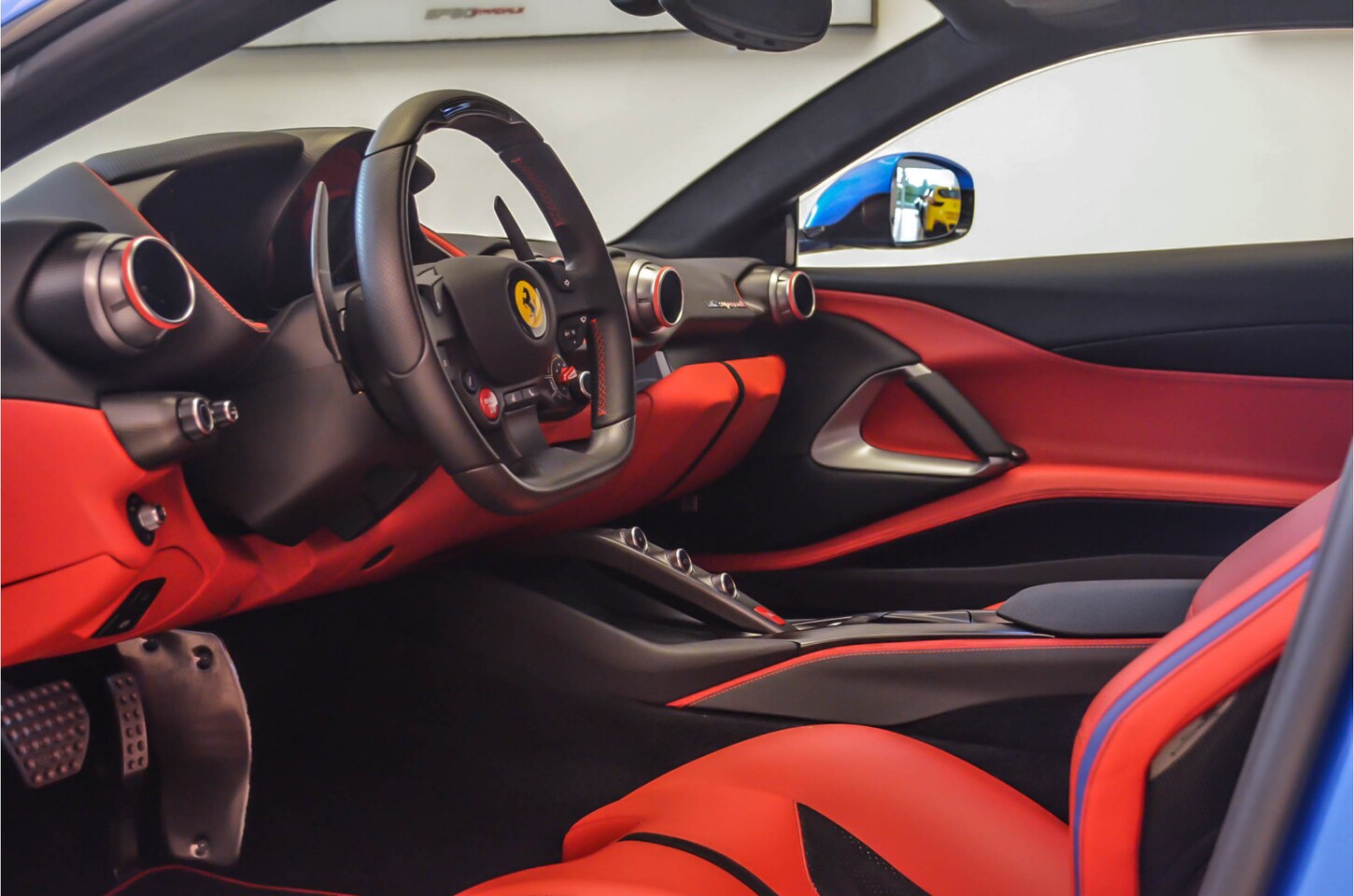 ferrari-812-superfast-ferrari-munsterhuis.jpg