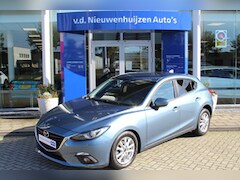 Mazda 3 - 3 2.0 TS+ | Navi | Stoelverwarming | ECC | Cruise | info: dhr Elbers 06-24309821 of e.elbe