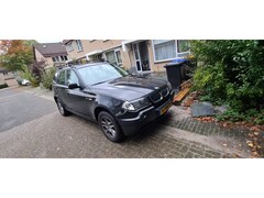 BMW X3 - 2.0d xDrive panoramadak, cruise control, youngtimer