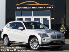 BMW X1 - sDrive18d High Executive NAVIGATIE PROF|PARELMOER WIT|LEDER SPORT STOELEN|CRUISE CONTROL|B