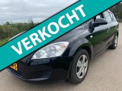 Kia Cee'd Sporty Wagon - 1.6 X-tra / airco