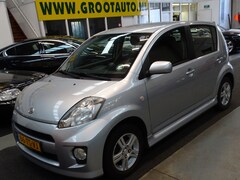Daihatsu Sirion 2 - 1.3-16V Comfort Airco, Stuurbekrachtiging