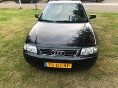 Audi A3 - 1.9 TDI Attraction