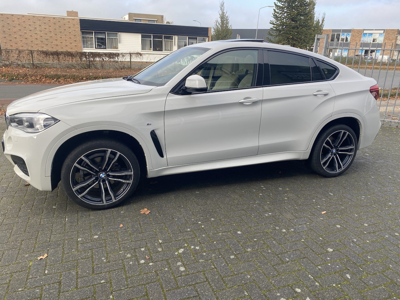 bmw-x6-xdrive30d-m-line-high-exe-56000km-nieuw-staat.jpg