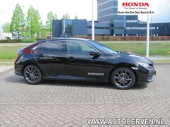 Honda Civic - 1.0 CVT 5D Elegance Navigatie/Parkeercamera/AdapCruise