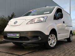 Nissan NV200 - electric business, a